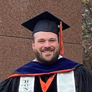 Physics Ph.D. student named Honorary Commencement Marshal